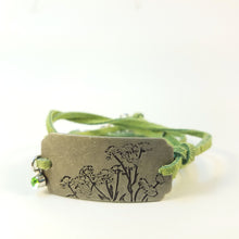 Load image into Gallery viewer, Wrap Leather Bracelet - Wild Flowers
